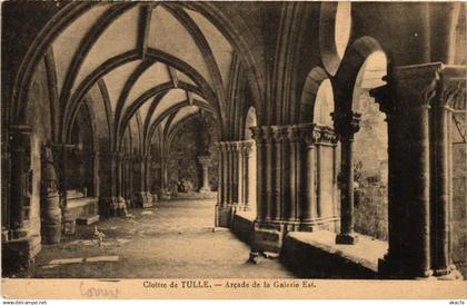 CPA TULLE - Cloitre de TULLE - Arcade de la Galerie Est (691889)