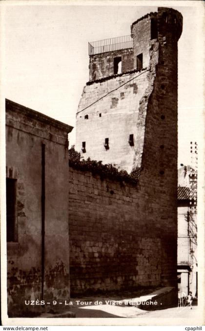 CPA Uzes La Tour de Vigie de Duche