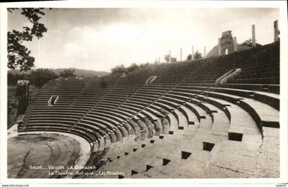 CPA Vaison La Romaine Le theatre antique Les gradins