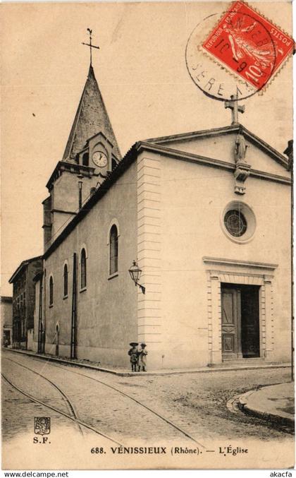 CPA VÉNISSIEUX - Église (635570)