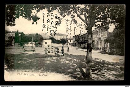 30 - VERGEZE - LA PLACE