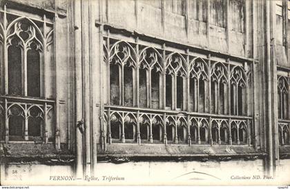 CPA Vernon Eglise Triforium