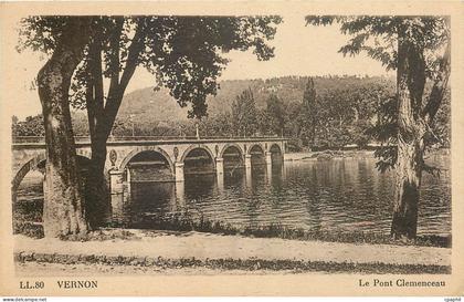 CPA Vernon Le Pont Clemenceau