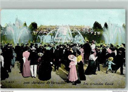 38218625 - Versailles