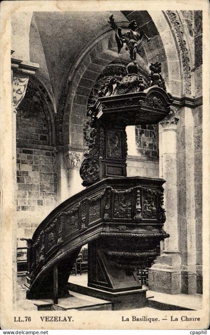 Vezelay CPA La basilique la chaire