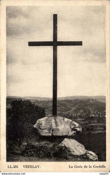 Vezelay CPA La croix de Cordelle