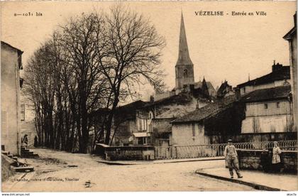 CPA Vezelise entree en ville (1467435)