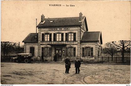 CPA Viarmes La Gare FRANCE (1308093)