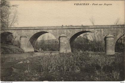 CPA VIDAUBAN Pont sur Argens (1110581)