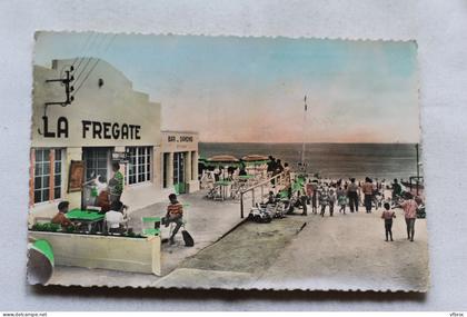 Cpm 1962, Vieux Boucau les Bains, entrée de la plage, Landes 40