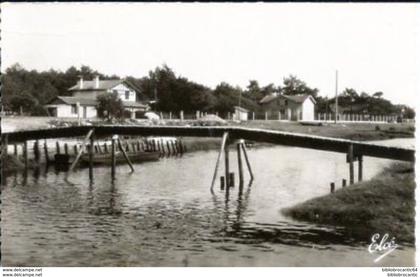 D40 VIEUX-BOUCAU <  LA PASSERELLE
