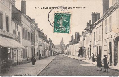 Villeneuve-l'Archevêque (89 - Yonne ) Grand'Rue