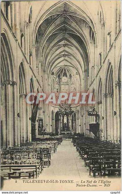 CPA Villeneuve sur Yonne La Nef de l'Eglise Notre Dame
