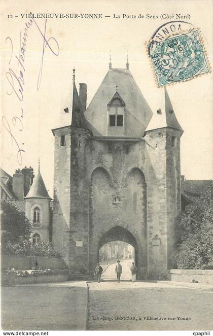 CPA Villeneuve sur Yonne La Porte de Sens Cote Nord