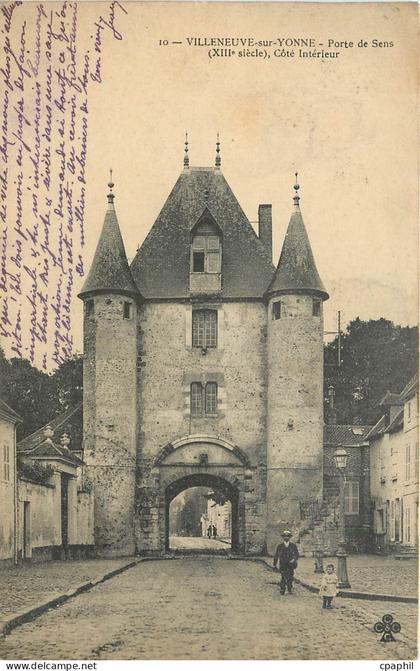 CPA Villeneuve sur Yonne Porte de Sens Cote Interieure