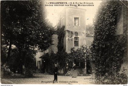 CPA VILLEPREUX - Le Prieure ancien couvent des Peres (358814)