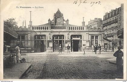 CPA Vincennes La Gare