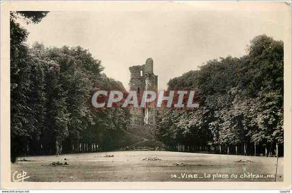 CPA VIRE-La Place du Chateau