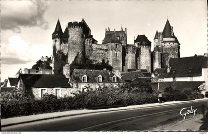 CPM Vitre Le Chateau Feodal