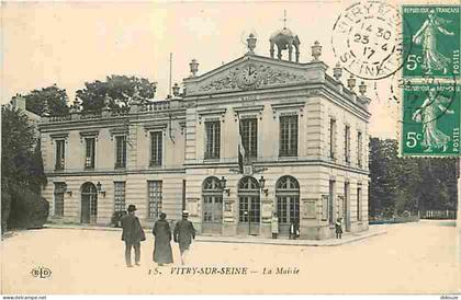 94 - Vitry sur Seine - La Mairie - Animée - CPA - Voir Scans Recto-Verso