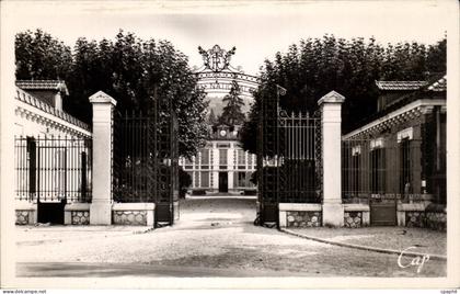 Voiron - Entree de l'Ecole Nationale - CPA