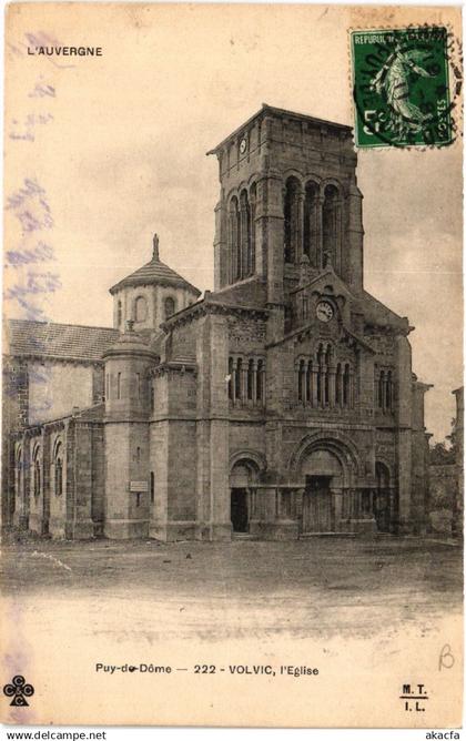 CPA L'Auvergne VOLVIC L'Église (409147)