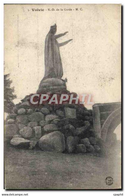 CPA Volvic ND De La Garde
