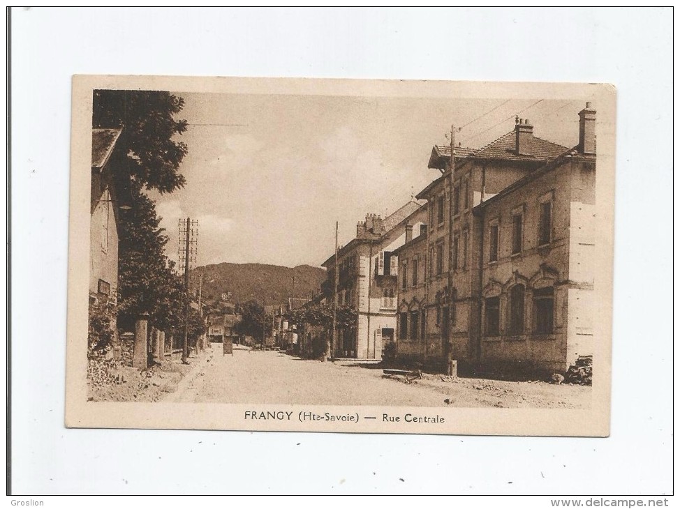 FRANGY (HAUTE SAVOIE) RUE CENTRALE