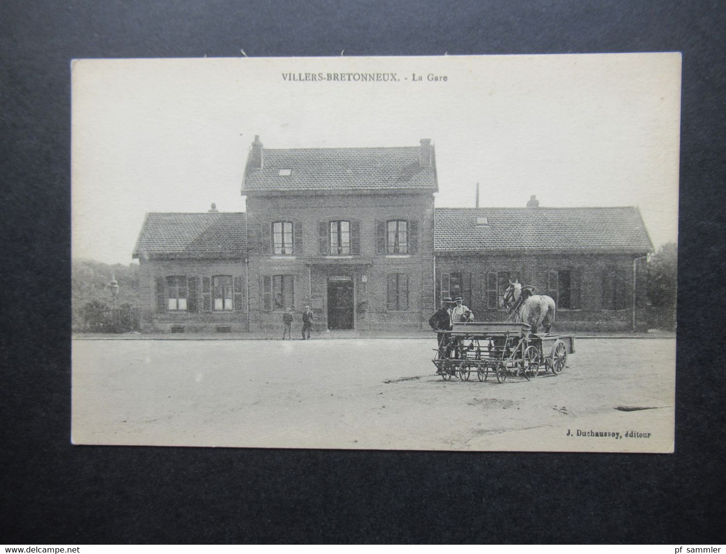 Frankreich AK um 1905 Villers Bretonneux La Gare / Bahnhof mit Pferdekutsche Verlag J. Duchaussoy