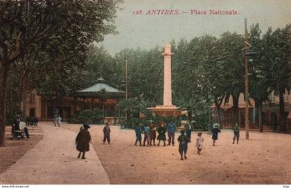 Antibes - Place Nationale