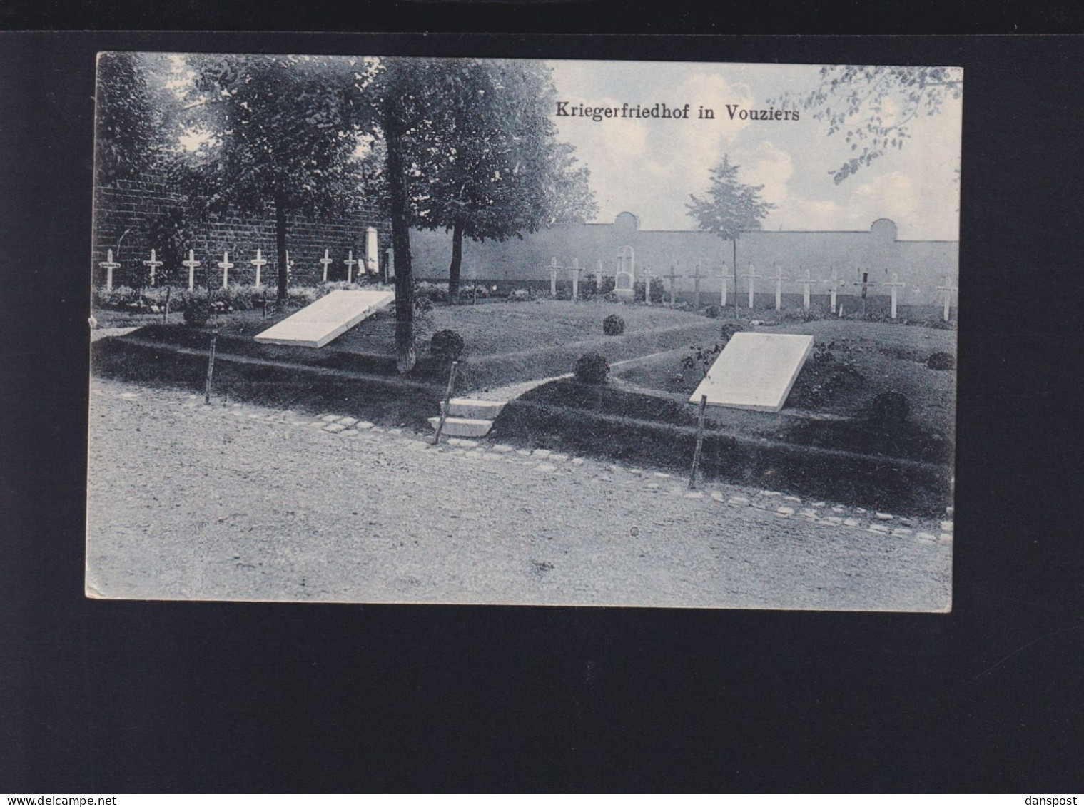 Frankreich France AK Vouziers Kriegerfriedhof 1916