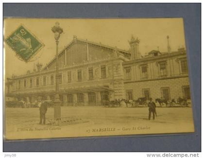 BOUCHES DU RHONE-17-MARSEILLE-GARE SAINT CHARLES-ANIMEE