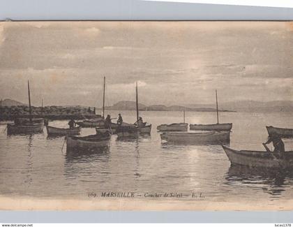 13 / MARSEILLE / COUCHER DE SOLEIL / DIGUE DE LA POINTE ROUGE ?