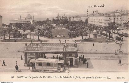 06 Nice le jardin du roi Albert 1er et le palais de la Jetée , vue prise du casino CPA tram tramway