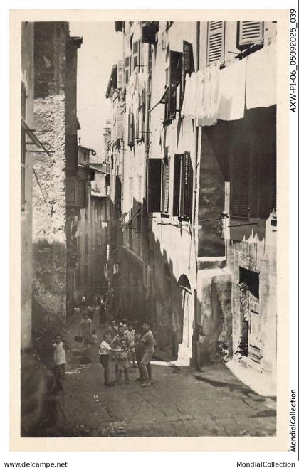 AXWP1-0021-06 - NICE - Un coin du vieux Nice