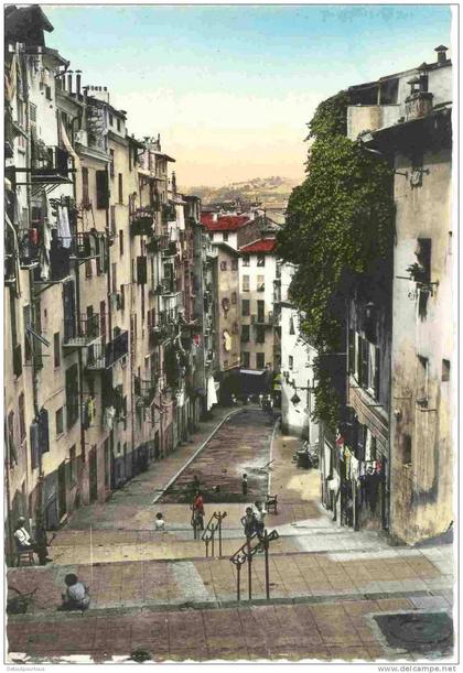 NICE lot 2 cpsm vieilles rues vieux Nice