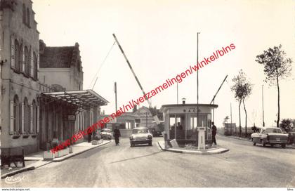 Ghyvelde - le bureau des Douanes françaises - Nord - (59) Nord