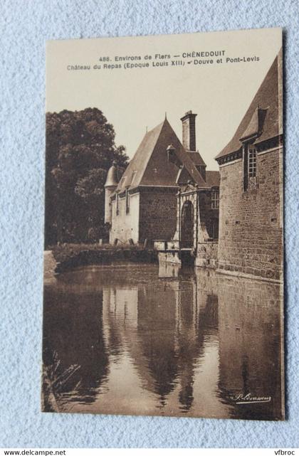 Chênedouit, château du repas, douve et pont levis, Orne 61