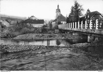 CPSM - CHAMPAGNEY - Entrée du Pays