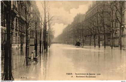 CPA PARIS Inondations 18 Boulevard Haussmann (561754)