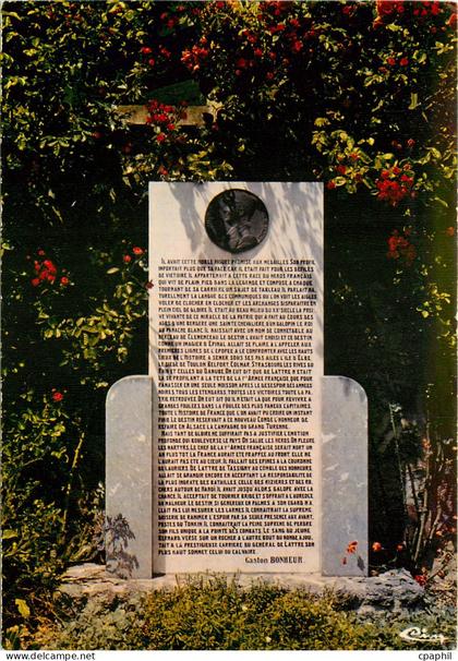 CPSM Mouilleron en Pareds (Vendee) La stele erigee en l'Honneur du Marechal de Lattre de Tassigny et