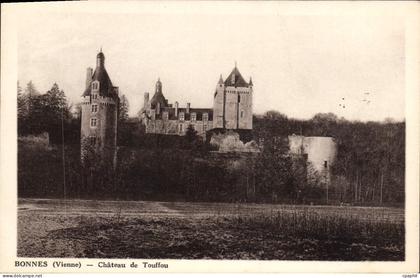 CPA Bonnes (Vienne) Chateau de Touffou