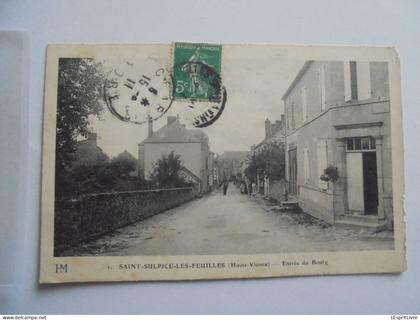 SAINT SULPICE LES FEUILLES Entrée du Bourg Animée  Carte Postale