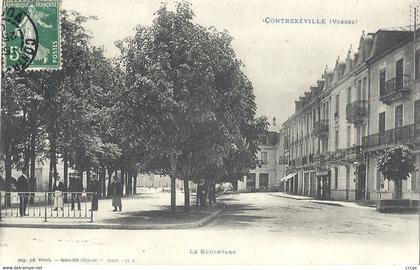 CPA Contrexéville Le Boulevard