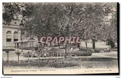 CPA Contrexeville (Vosges) Un Coin Du Parc