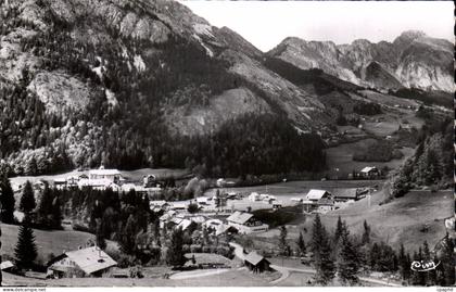 Abondance - Vue Generale et le Mont Chauffe - CPA