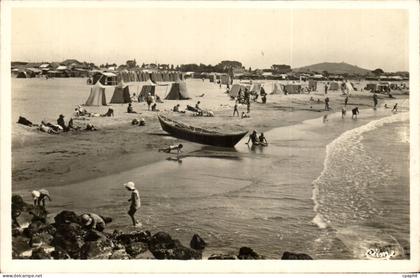 Agde sur Mer - L'heure du bain au Grau d'Agde - CPA