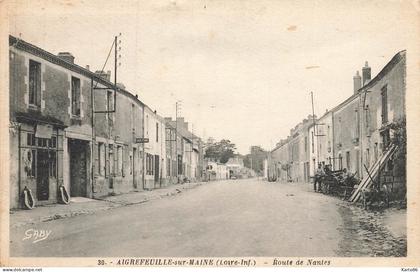 aigrefeuille sur maine * la route de nantes * commerce magasin