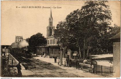 CPA Ailly sur Noye la gare (1497472)