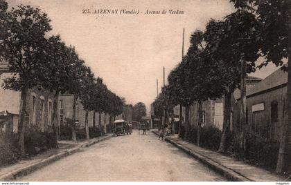Aizenay : avenue de Verdun
